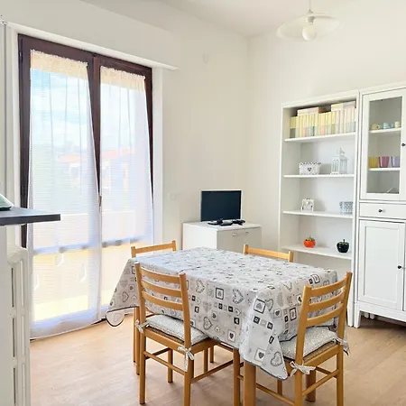 Se268 - Marzocca, Comodo Quadrilocale Con Garage Apartmán Marzocca di Senigallia