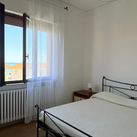 Se268 - Marzocca, Comodo Quadrilocale Con Garage * Marzocca di Senigallia