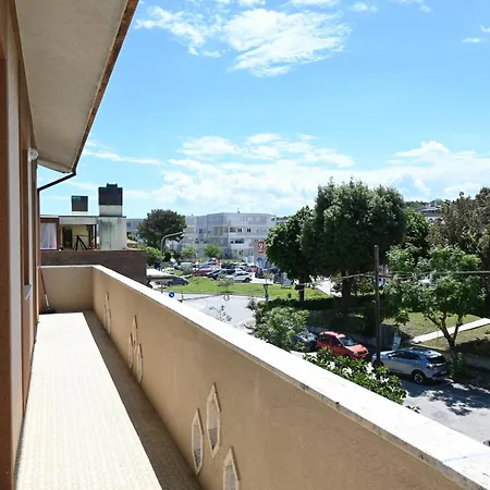 Se268 - Marzocca, Comodo Quadrilocale Con Garage