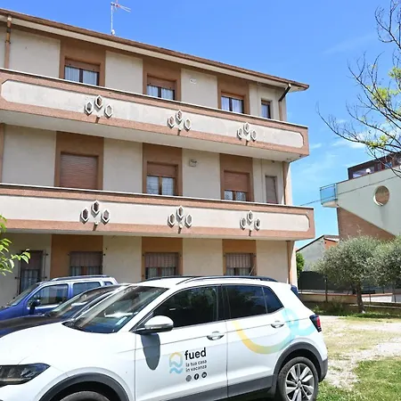Se268 - Marzocca, Comodo Quadrilocale Con Garage Apartmán *