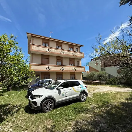 Se268 - Marzocca, Comodo Quadrilocale Con Garage Apartmán *